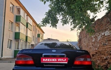 Nissan Laurel VIII, 2001 год, 550 000 рублей, 10 фотография