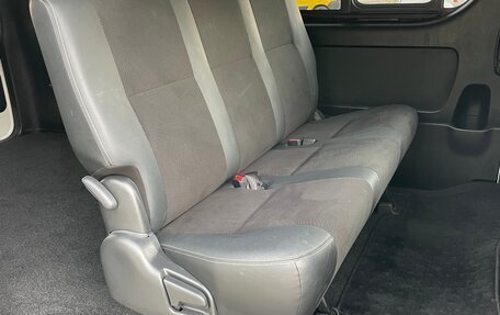 Toyota HiAce H200, 2020 год, 4 250 000 рублей, 7 фотография