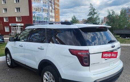 Ford Explorer VI, 2013 год, 2 100 000 рублей, 5 фотография