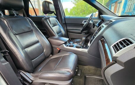 Ford Explorer VI, 2013 год, 2 100 000 рублей, 13 фотография