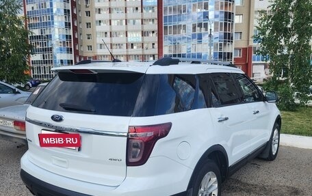 Ford Explorer VI, 2013 год, 2 100 000 рублей, 4 фотография