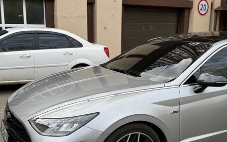 Hyundai Sonata VIII, 2021 год, 3 150 000 рублей, 5 фотография