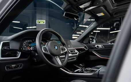 BMW X5, 2021 год, 9 900 000 рублей, 2 фотография