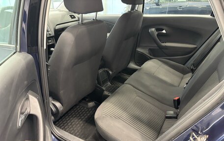 Volkswagen Polo VI (EU Market), 2012 год, 890 000 рублей, 10 фотография