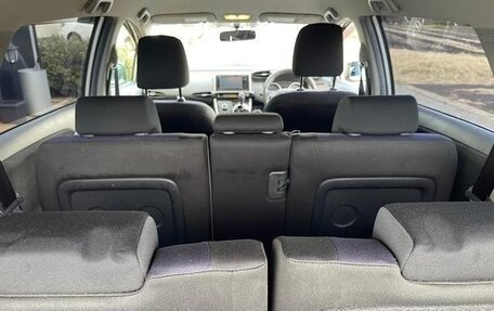 Toyota Wish II, 2017 год, 1 370 500 рублей, 24 фотография