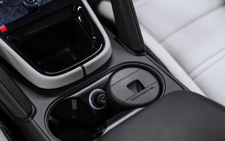 Porsche Cayenne III, 2024 год, 18 500 000 рублей, 17 фотография