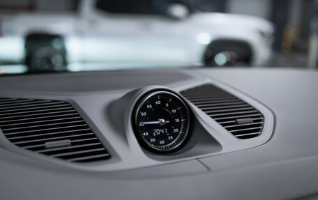 Porsche Cayenne III, 2024 год, 18 500 000 рублей, 32 фотография