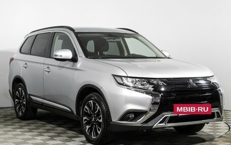 Mitsubishi Outlander III рестайлинг 3, 2022 год, 2 389 898 рублей, 3 фотография