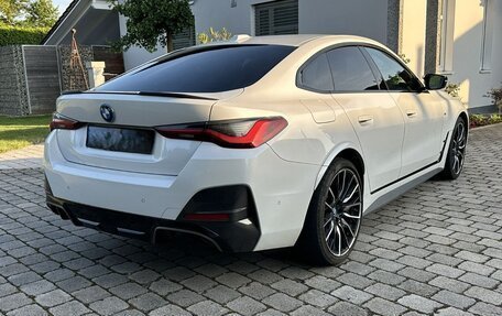 BMW i4, 2022 год, 6 015 000 рублей, 4 фотография