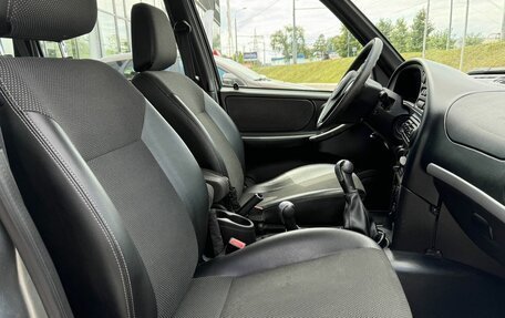 Chevrolet Niva I рестайлинг, 2015 год, 591 000 рублей, 13 фотография