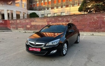 Opel Astra J, 2011 год, 800 000 рублей, 1 фотография