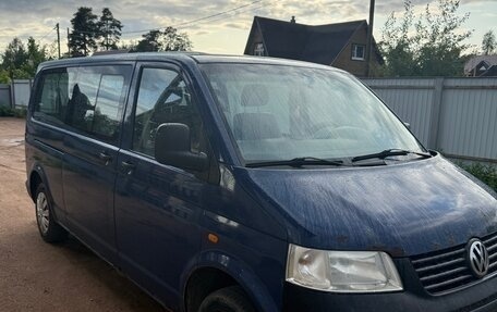 Volkswagen Transporter T5 рестайлинг, 2007 год, 900 000 рублей, 1 фотография