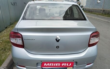 Renault Logan II, 2014 год, 400 000 рублей, 3 фотография