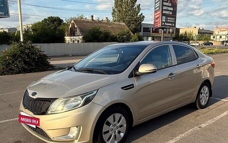 KIA Rio III рестайлинг, 2012 год, 900 000 рублей, 4 фотография