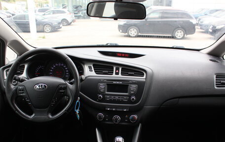 KIA cee'd III, 2014 год, 1 015 000 рублей, 7 фотография