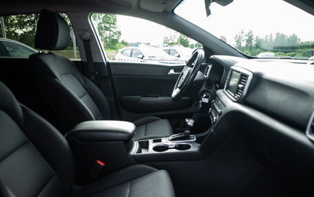 KIA Sportage IV рестайлинг, 2020 год, 2 049 000 рублей, 15 фотография