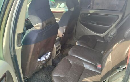 Volvo V70 III рестайлинг, 2001 год, 300 000 рублей, 5 фотография