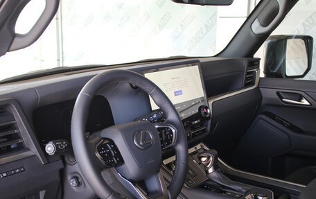 Lexus GX, 2024 год, 13 999 000 рублей, 12 фотография