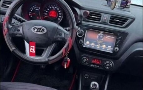 KIA Rio III рестайлинг, 2012 год, 830 000 рублей, 4 фотография