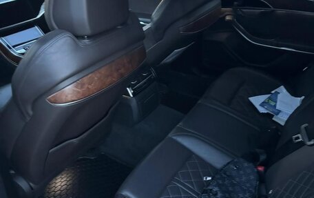 Audi A8, 2019 год, 5 300 000 рублей, 6 фотография