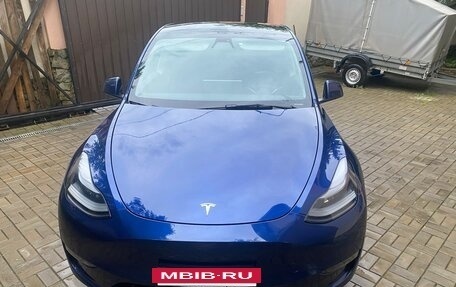 Tesla Model Y I, 2021 год, 4 950 000 рублей, 2 фотография