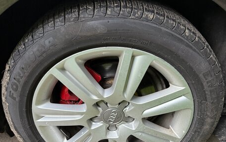 Audi A4, 2011 год, 1 550 000 рублей, 14 фотография