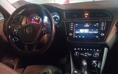 Volkswagen Tiguan II, 2017 год, 1 800 000 рублей, 1 фотография