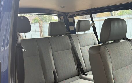 Volkswagen Transporter T5 рестайлинг, 2007 год, 900 000 рублей, 11 фотография