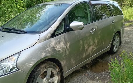 Mitsubishi Grandis, 2003 год, 666 000 рублей, 2 фотография