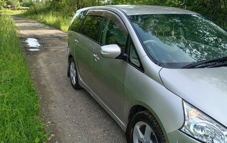 Mitsubishi Grandis, 2003 год, 666 000 рублей, 3 фотография
