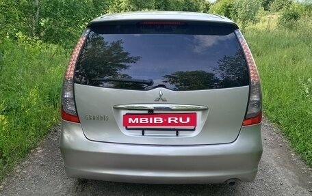 Mitsubishi Grandis, 2003 год, 666 000 рублей, 4 фотография