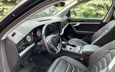 Volkswagen Touareg III, 2018 год, 7 950 000 рублей, 12 фотография