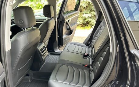 Volkswagen Touareg III, 2018 год, 7 950 000 рублей, 13 фотография