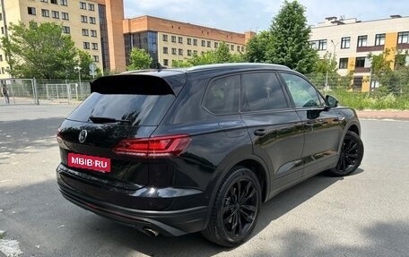 Volkswagen Touareg III, 2018 год, 7 950 000 рублей, 6 фотография
