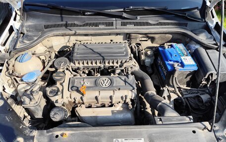Volkswagen Jetta VI, 2012 год, 1 100 000 рублей, 23 фотография