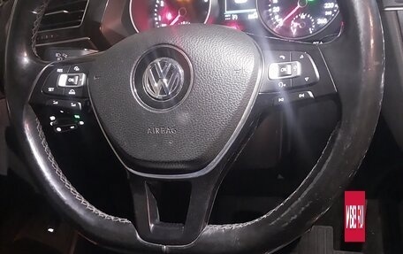 Volkswagen Tiguan II, 2017 год, 1 800 000 рублей, 3 фотография