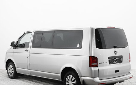 Volkswagen Caravelle T5, 2013 год, 1 820 000 рублей, 5 фотография