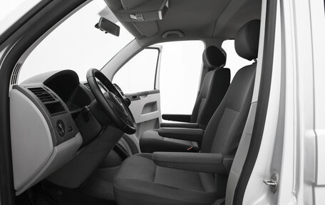 Volkswagen Caravelle T5, 2013 год, 1 820 000 рублей, 14 фотография