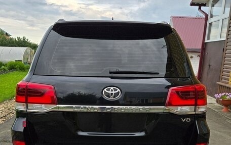 Toyota Land Cruiser 200, 2019 год, 8 000 000 рублей, 12 фотография