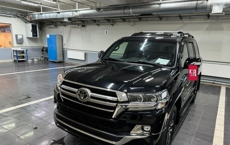 Toyota Land Cruiser 200, 2019 год, 8 000 000 рублей, 13 фотография