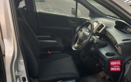 Honda Freed I, 2013 год, 1 200 000 рублей, 10 фотография