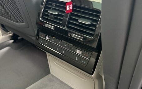 Volkswagen Touareg III, 2018 год, 7 700 000 рублей, 12 фотография