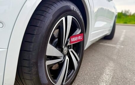 Volkswagen Touareg III, 2018 год, 7 700 000 рублей, 5 фотография