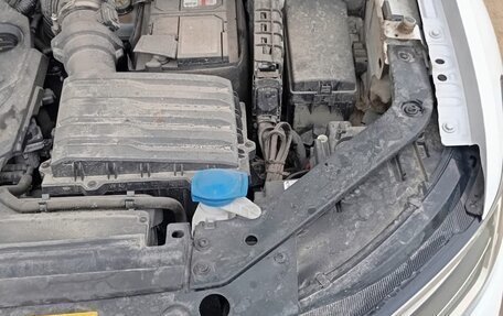 Volkswagen Tiguan II, 2020 год, 2 950 000 рублей, 10 фотография
