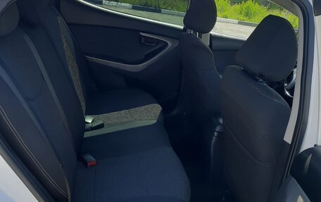 Hyundai Elantra V, 2012 год, 1 100 000 рублей, 8 фотография