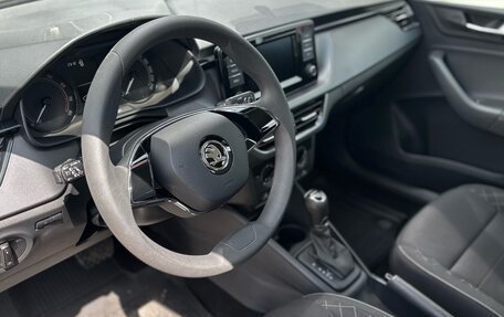 Skoda Rapid II, 2021 год, 1 420 000 рублей, 10 фотография