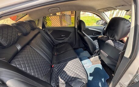 Nissan Almera, 2016 год, 300 000 рублей, 2 фотография