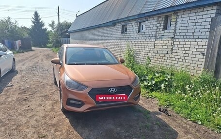 Hyundai Solaris II рестайлинг, 2017 год, 980 000 рублей, 3 фотография