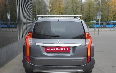 Mitsubishi Pajero Sport III рестайлинг, 2017 год, 2 190 000 рублей, 6 фотография