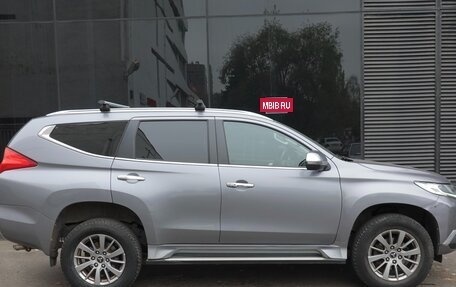 Mitsubishi Pajero Sport III рестайлинг, 2017 год, 2 190 000 рублей, 5 фотография